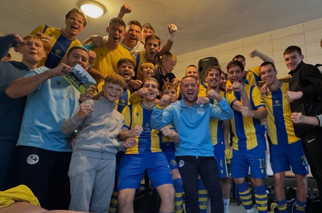 Golijada u Umagu, Lokomotiva čvrsta na vrhu tablice